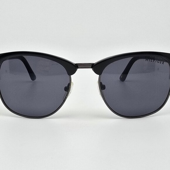 *SOLD*Tommy Hilfiger Bryan MP OU107 Black Frame Grey Lens Sunglasses w Case 50mm - Picture 2 of 15